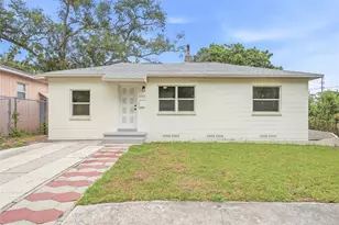 2534 19th St S, Saint Petersburg, FL 33712 - Photo 1
