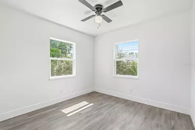 2534 19th Street S, Saint Petersburg, FL 33712 - Photo 17
