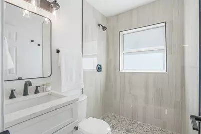 2534 19th Street S, Saint Petersburg, FL 33712 - Photo 15