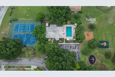 1201 Sandalwood Drive, Plant City, FL 33563 - Photo 37