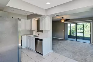 16596 Brigadoon Dr, Tampa, FL 33618 - Photo 5