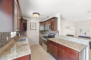 8685 Magnolia Dr, Seminole, FL 33777 - Photo 13