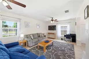 8685 Magnolia Dr, Seminole, FL 33777 - Photo 5