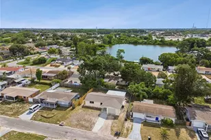 1039 Clairborne St, Holiday, FL 34690 - Photo 57