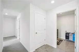 11637 Saw Palmetto Ln, Riverview, FL 33569 - Photo 5