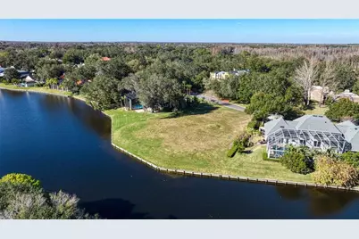814 Taray De Avila, Tampa, FL 33613 - Photo 5