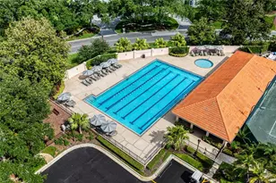 814 Taray De Avila, Tampa, FL 33613 - Photo 9