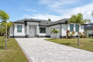9487 Rosebud Cir, Port Charlotte, FL 33981 - Photo 1