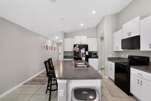 4507 Eternal Prince Dr, Sun City Center, FL 33573 - Photo 13