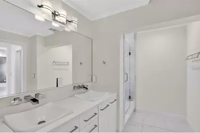 7035 Brescia Way, Orlando, FL 32819 - Photo 11