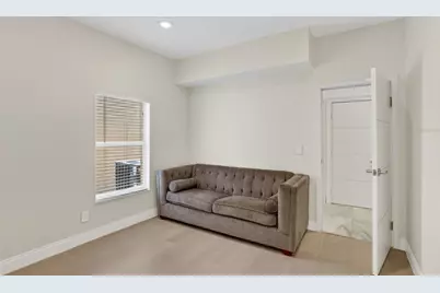 7035 Brescia Way, Orlando, FL 32819 - Photo 7