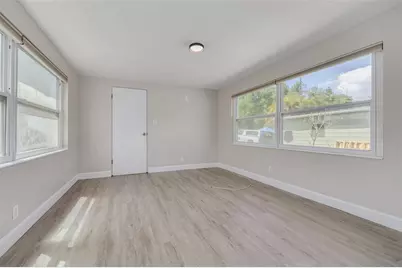4012 21st Street N, Saint Petersburg, FL 33714 - Photo 11