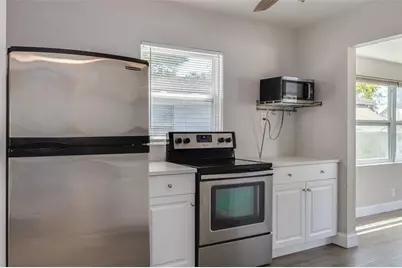 4012 21st Street N, Saint Petersburg, FL 33714 - Photo 9