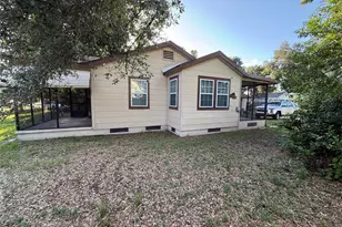 5521 5th Ave N, Saint Petersburg, FL 33710 - Photo 1