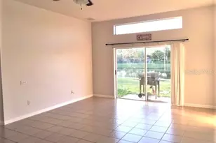 11612 Tropical Isle Ln, Riverview, FL 33579 - Photo 5