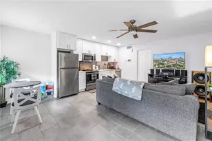 555 3rd St N, Saint Petersburg, FL 33701 - Photo 9
