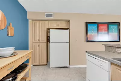 6000 Bahia Del Mar Circle #131, Tierra Verde, FL 33715 - Photo 15