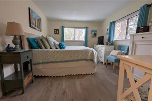 5717 Baywater Dr, Tampa, FL 33615 - Photo 15
