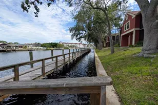 5717 Baywater Dr, Tampa, FL 33615 - Photo 39