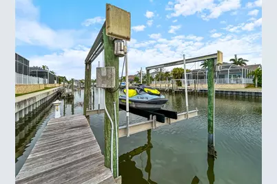 432 Islebay Drive, Apollo Beach, FL 33572 - Photo 49
