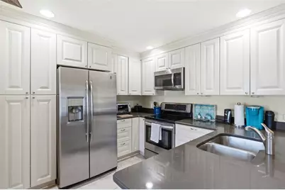 5191 Salmon Drive SE #B, Saint Petersburg, FL 33705 - Photo 11
