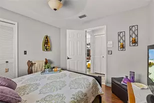 1090 Rolling Oaks Ave, Tarpon Springs, FL 34689 - Photo 29