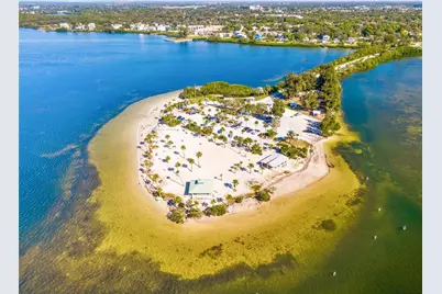 1090 Rolling Oaks Avenue, Tarpon Springs, FL 34689 - Photo 53