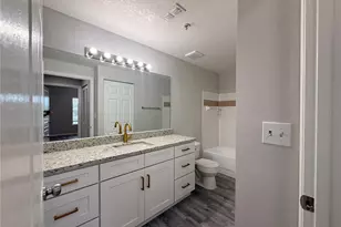 5618 Pinnacle Heights Cir, Tampa, FL 33624 - Photo 9