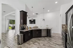 943 Old Windsor Way, Spring Hill, FL 34609 - Photo 19