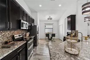 943 Old Windsor Way, Spring Hill, FL 34609 - Photo 17
