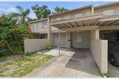 5104 Tennis Court Circle, Tampa, FL 33617 - Photo 1