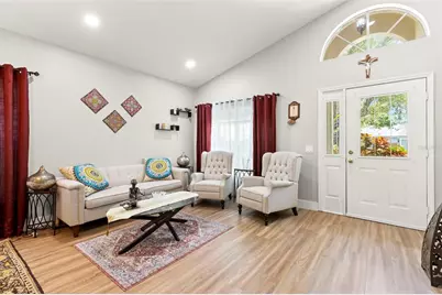 9915 Hartwell Bridge Circle, Tampa, FL 33626 - Photo 33