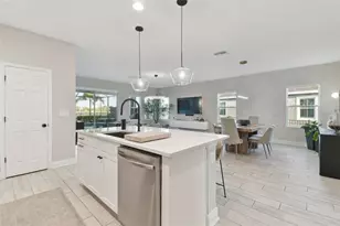 5424 Silver Sun Dr, Apollo Beach, FL 33572 - Photo 23