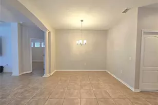 8119 Hampton Lake Dr, Tampa, FL 33647 - Photo 21
