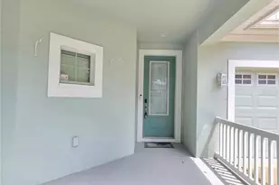 8119 Hampton Lake Dr, Tampa, FL 33647 - Photo 9