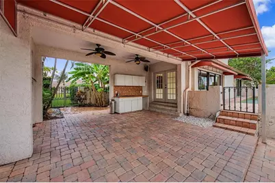 7011 Pelican Island Drive, Tampa, FL 33634 - Photo 19