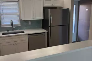 7405 Bay Island Dr S, South Pasadena, FL 33707 - Photo 9