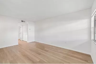 8101 11th Street N #125, Saint Petersburg, FL 33702 - Photo 13