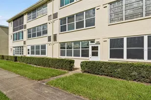 8101 11th St N, Saint Petersburg, FL 33702 - Photo 23