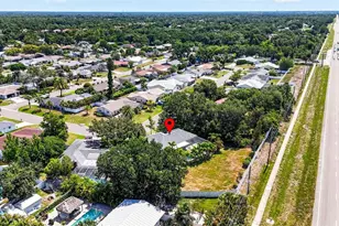 5002 Brandeis Cir S, Sarasota, FL 34243 - Photo 57