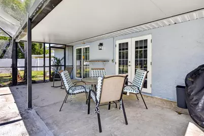 5002 Brandeis Circle S, Sarasota, FL 34243 - Photo 33