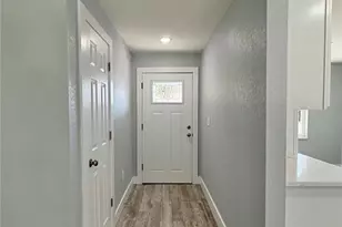 142 Rosedale Ave, Spring Hill, FL 34606 - Photo 3