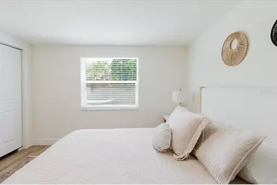 916 17th Street N, Saint Petersburg, FL 33713 - Photo 23