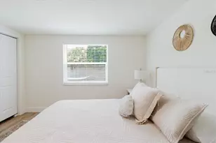 916 17th St N, Saint Petersburg, FL 33713 - Photo 23