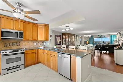 7300 Sun Island Drive S #1103, Saint Petersburg, FL 33707 - Photo 7