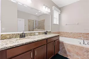 10222 Celtic Ash Dr, Ruskin, FL 33573 - Photo 37
