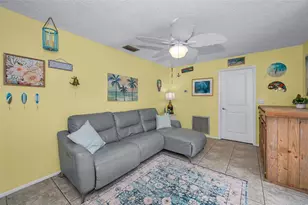 505 Whispering Oak Dr, Tarpon Springs, FL 34689 - Photo 23