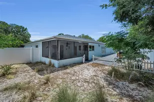 505 Whispering Oak Dr, Tarpon Springs, FL 34689 - Photo 45