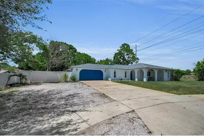 505 Whispering Oak Drive, Tarpon Springs, FL 34689 - Photo 3