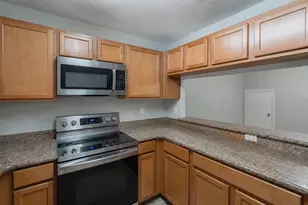 10928 Keys Gate Dr, Riverview, FL 33579 - Photo 9